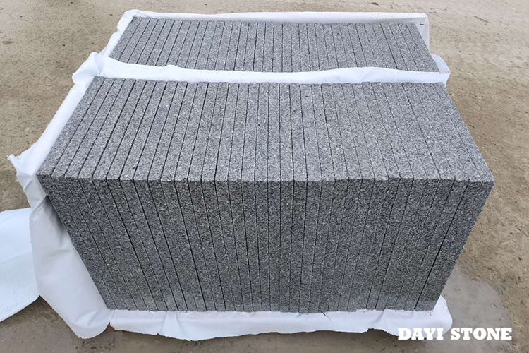 G603-10 Light Grey Granite Natural Stone Tile Flamed For Floor